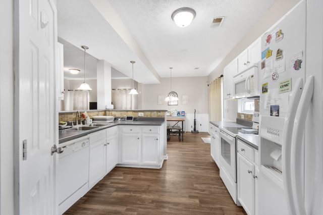 113 Villa Way, Hendersonville, TN 37075