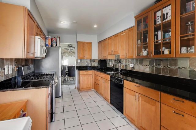 1507 Clearwater Lane, Wheeling, IL 60090