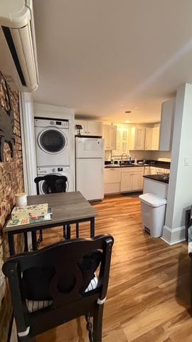 65 Vanderhorst Street C, Charleston, SC 29403