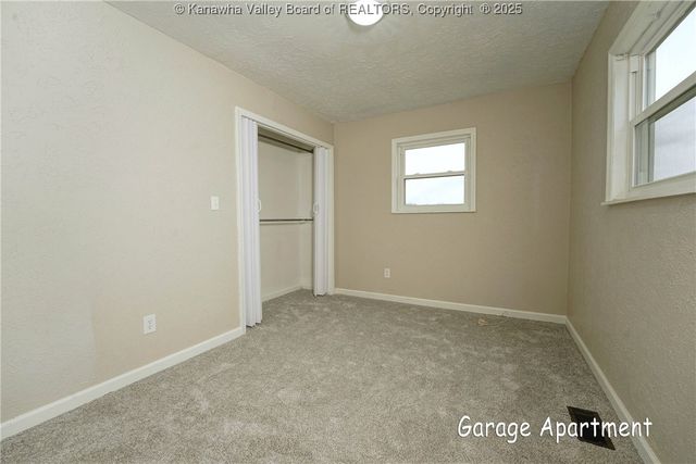 5148 Big Tyler Road, Charleston, WV 25313