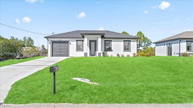 1141 Barfield ST E, Lehigh Acres, FL 33974