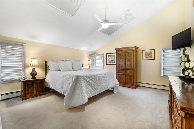 8 Mayflower Drive, Stoneham, MA 02180