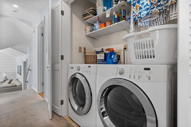 8 Mayflower Drive, Stoneham, MA 02180