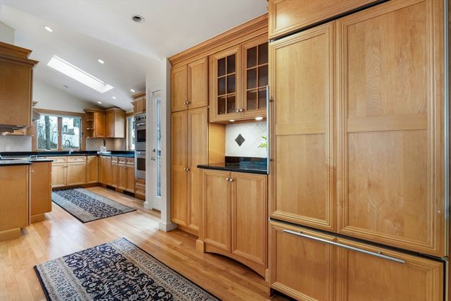 8 Mayflower Drive, Stoneham, MA 02180