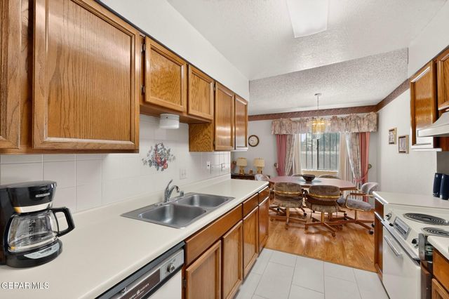 3220 ISLA MORADA Drive, El Paso, TX 79925