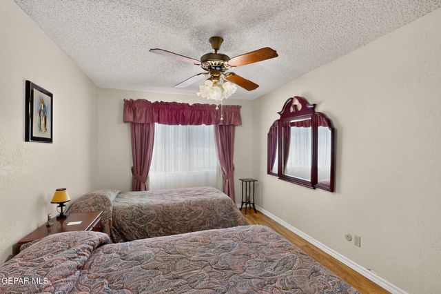 3220 ISLA MORADA Drive, El Paso, TX 79925