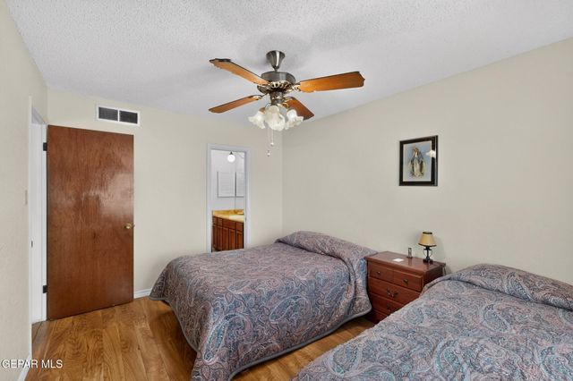 3220 ISLA MORADA Drive, El Paso, TX 79925