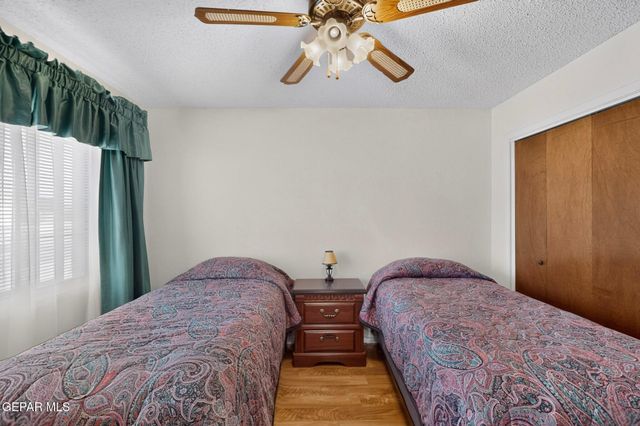 3220 ISLA MORADA Drive, El Paso, TX 79925