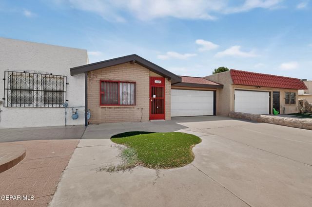 3220 ISLA MORADA Drive, El Paso, TX 79925