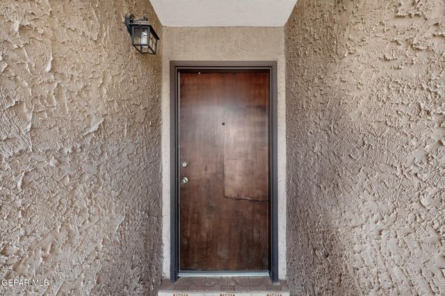 3220 ISLA MORADA Drive, El Paso, TX 79925