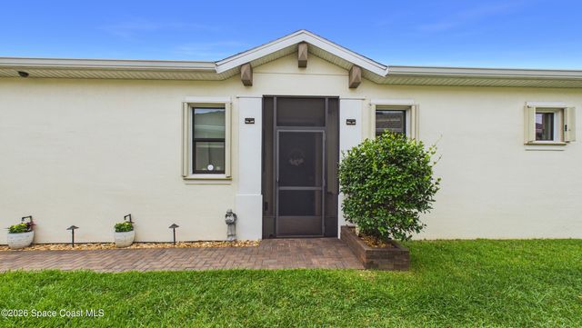 2950 Treasure Cay Lane, Melbourne, FL 32940