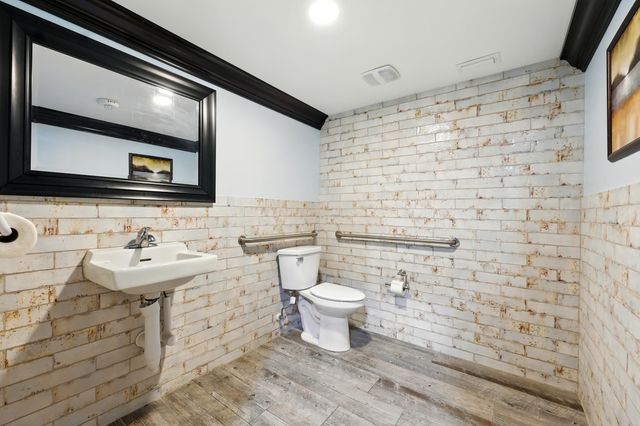 316 & 320 State Road 16, St Augustine, FL 32084