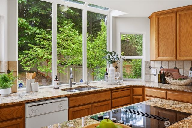 8231 126th Place SE, Newcastle, WA 98056