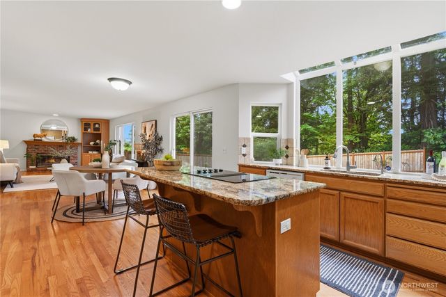 8231 126th Place SE, Newcastle, WA 98056