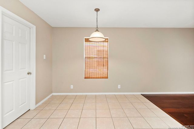 5919 Barton, San Antonio, TX 78249