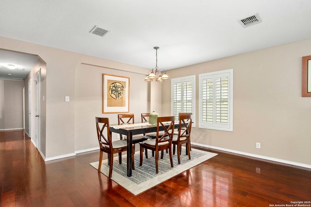 5919 Barton, San Antonio, TX 78249