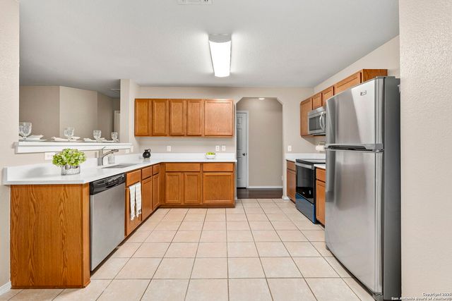 5919 Barton, San Antonio, TX 78249