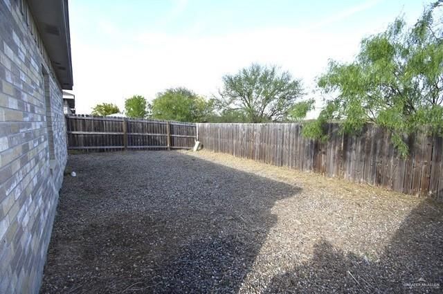 4904 N Hiawatha Drive, Pharr, TX 78577