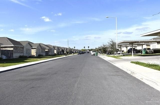 4904 N Hiawatha Drive, Pharr, TX 78577