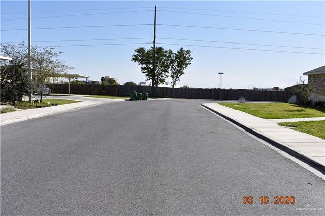 4904 N Hiawatha Drive, Pharr, TX 78577