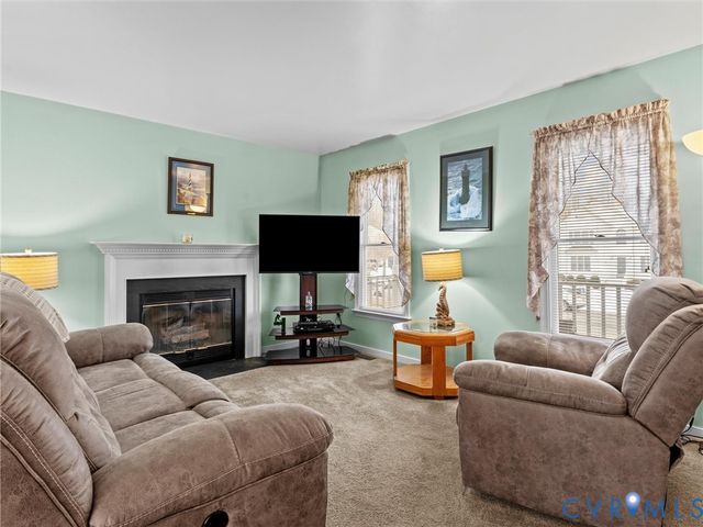 1512 Pritchard Ter, North Chesterfield, VA 23235