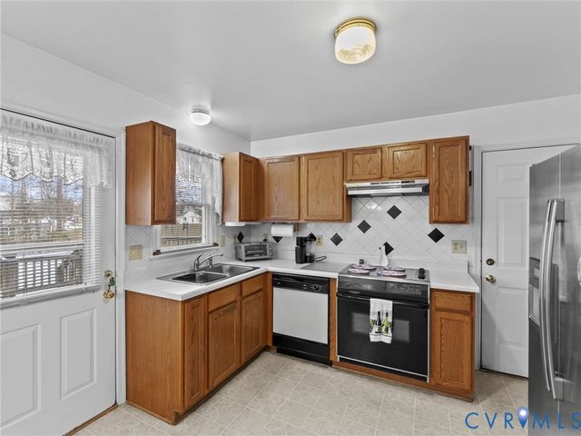 1512 Pritchard Ter, North Chesterfield, VA 23235