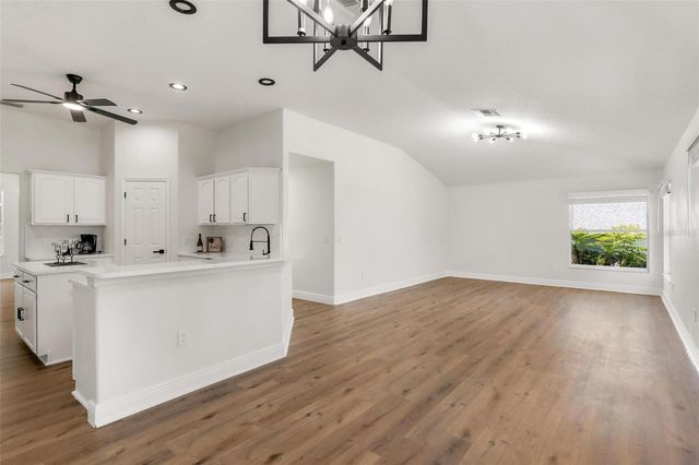 39634 HARBOR HILLS BLVD BOULEVARD, Lady Lake, FL 32159