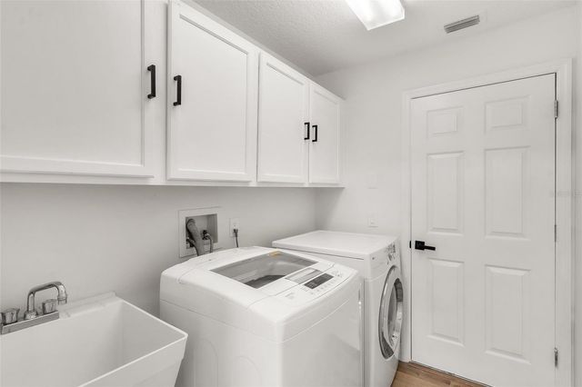 39634 HARBOR HILLS BLVD BOULEVARD, Lady Lake, FL 32159