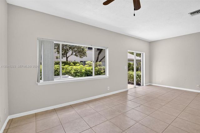 13212 NW 7th Dr, Plantation, FL 33325
