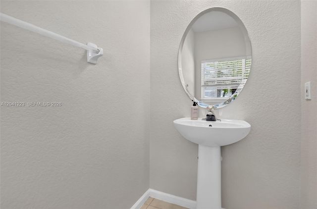 13212 NW 7th Dr, Plantation, FL 33325