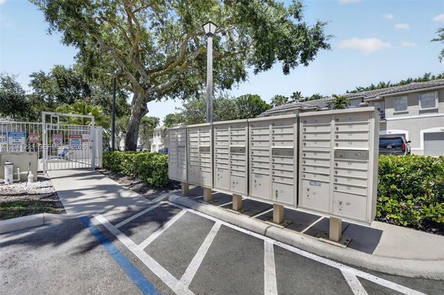 13212 NW 7th Dr, Plantation, FL 33325