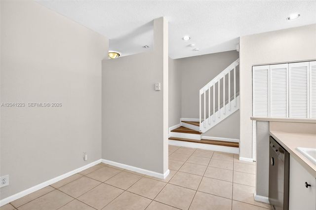 13212 NW 7th Dr, Plantation, FL 33325
