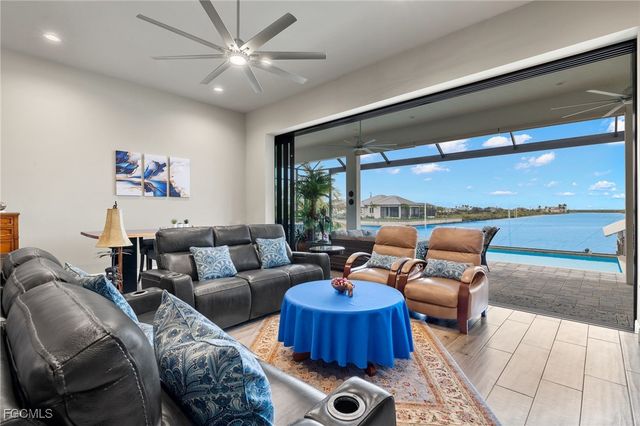 1806 Old Burnt Store RD N, Cape Coral, FL 33993