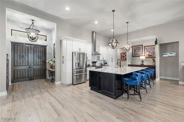 1806 Old Burnt Store RD N, Cape Coral, FL 33993