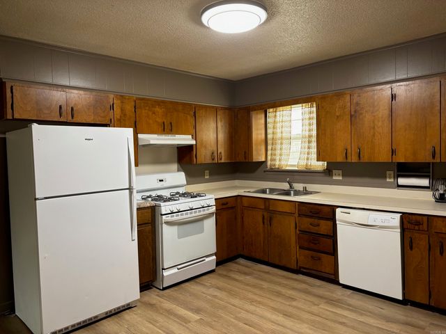 78 Somerset, North Little Rock, AR 72118