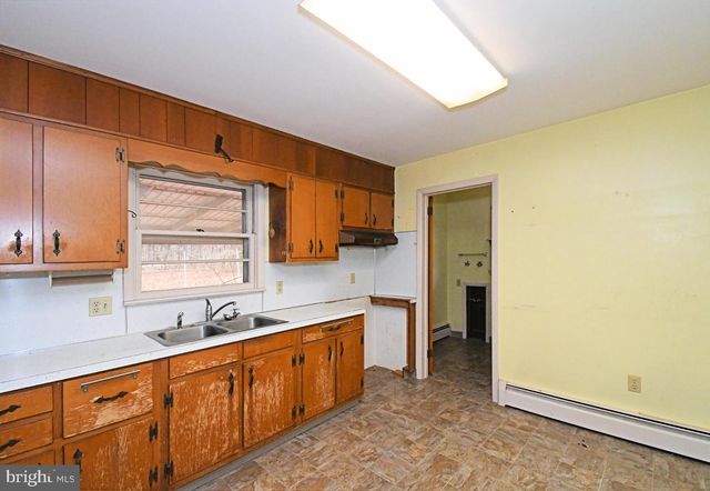 961 HARLEYSVILLE PIKE, Schwenksville, PA 19473