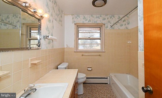 961 HARLEYSVILLE PIKE, Schwenksville, PA 19473