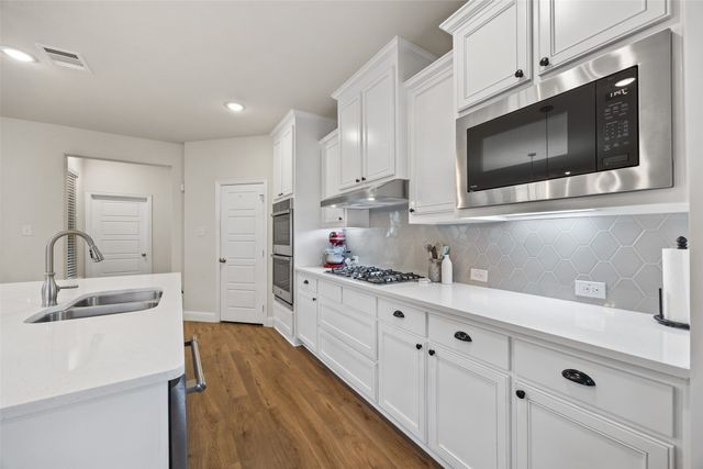 2506 Williamsburg Drive, Melissa, TX 75454