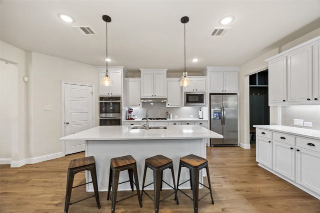 2506 Williamsburg Drive, Melissa, TX 75454