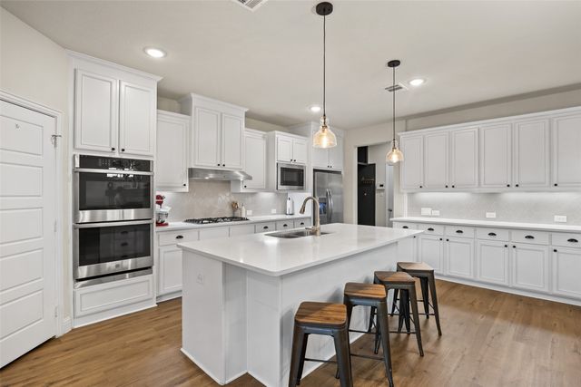 2506 Williamsburg Drive, Melissa, TX 75454