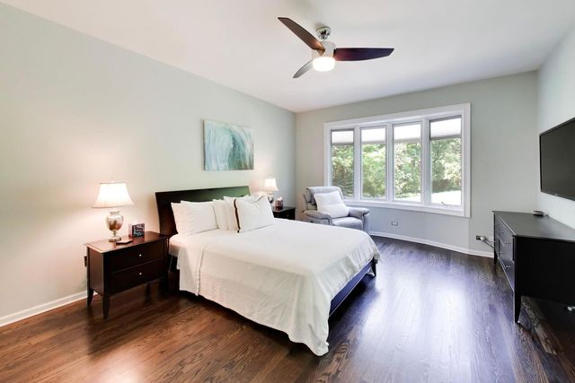 25291 N Saint Marys Road, Libertyville, IL 60048