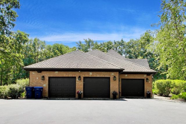 25291 N Saint Marys Road, Libertyville, IL 60048