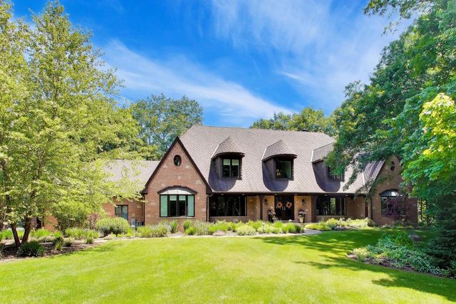 25291 N Saint Marys Road, Libertyville, IL 60048