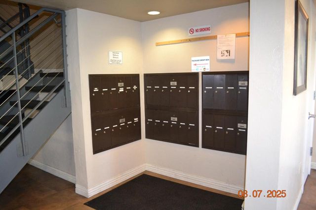 2121 N Cambridge AVENUE #207, Milwaukee, WI 53202