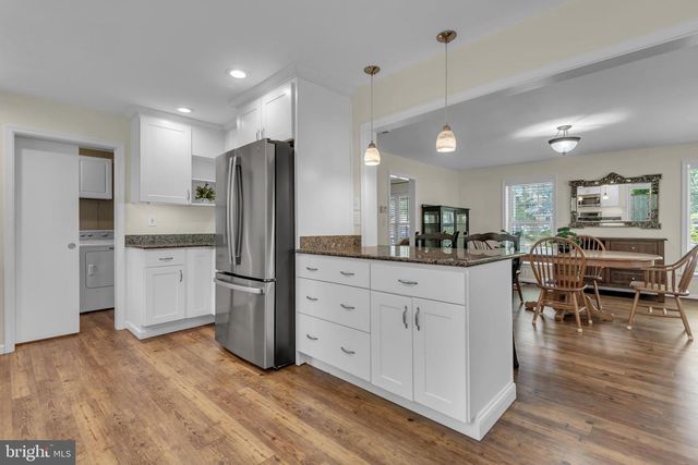 1009 BELGARDEN LN, Pasadena, MD 21122