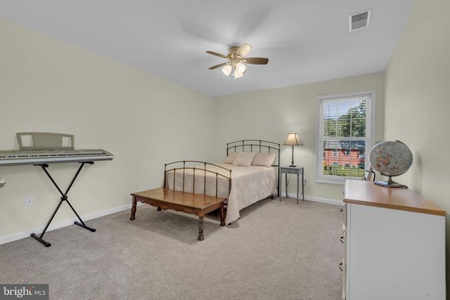 1009 BELGARDEN LN, Pasadena, MD 21122