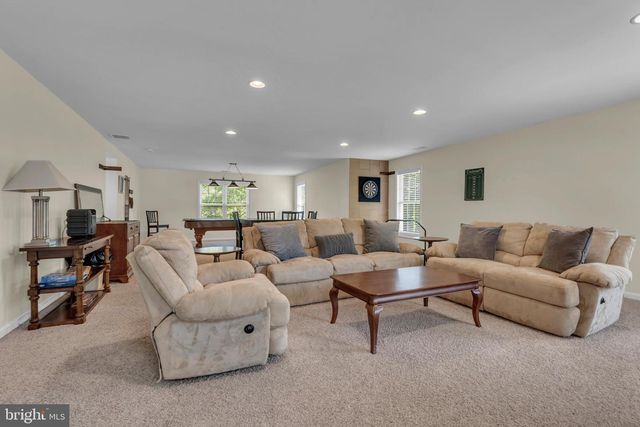 1009 BELGARDEN LN, Pasadena, MD 21122