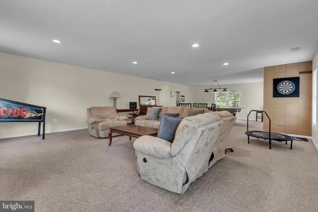 1009 BELGARDEN LN, Pasadena, MD 21122
