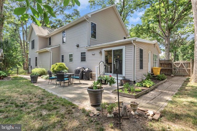 1009 BELGARDEN LN, Pasadena, MD 21122