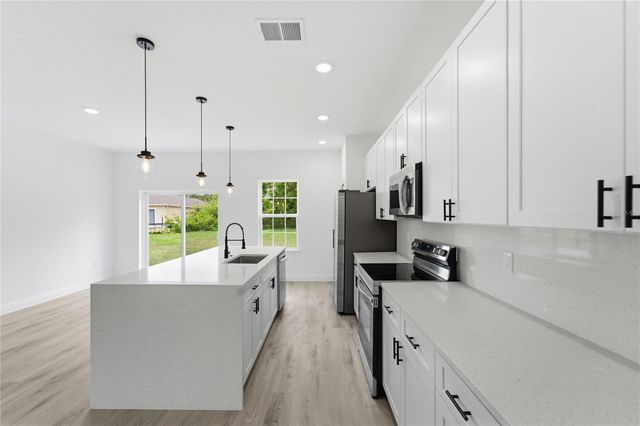 16390 SW 27TH TERRACE ROAD, Ocala, FL 34473